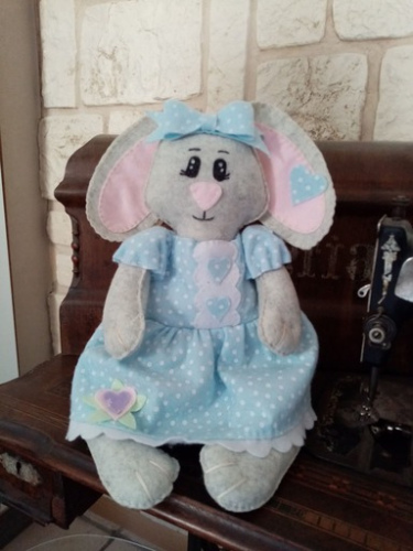 Poupée Lapine violette