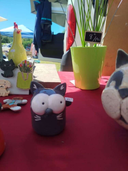 Chat en grés noir 1